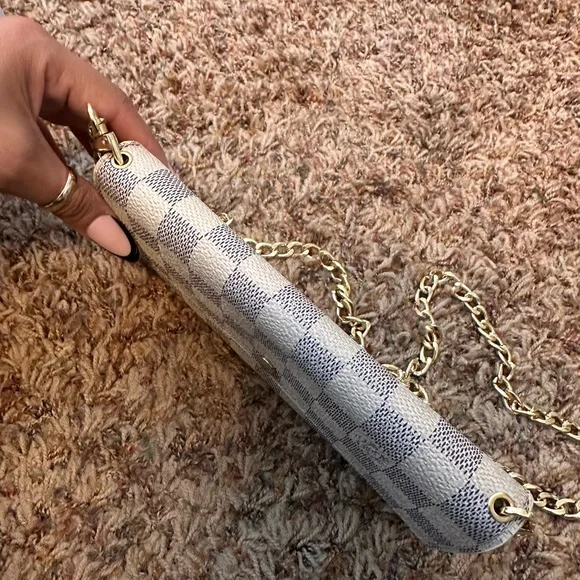 Louis Vuitton Sarah Damier Azur - Picture 4 of 11